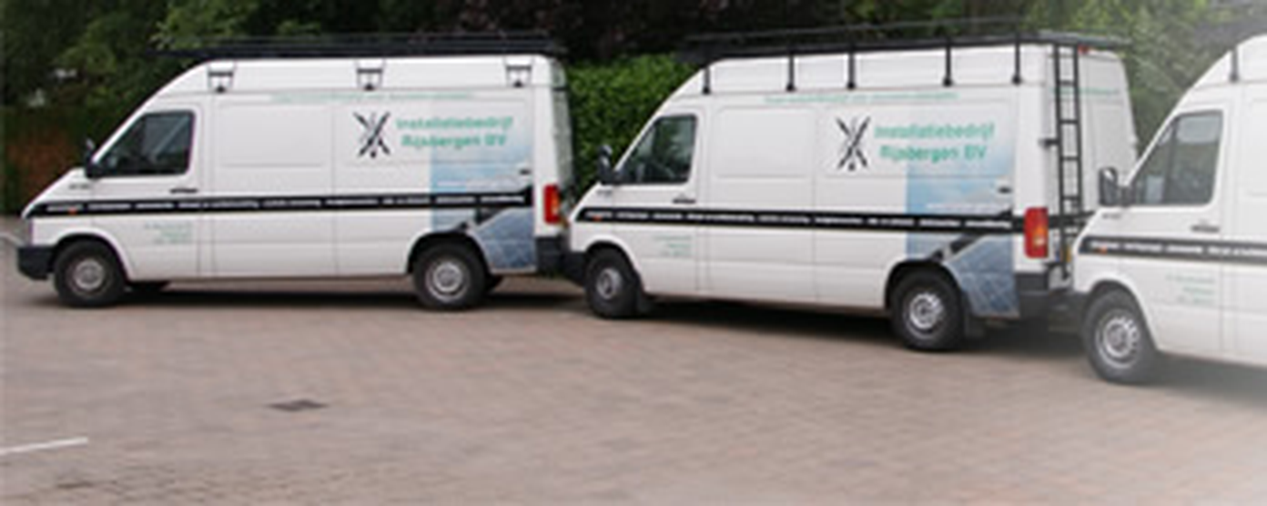 Bussen van Installatiebedrijf Rijsbergen B.V.